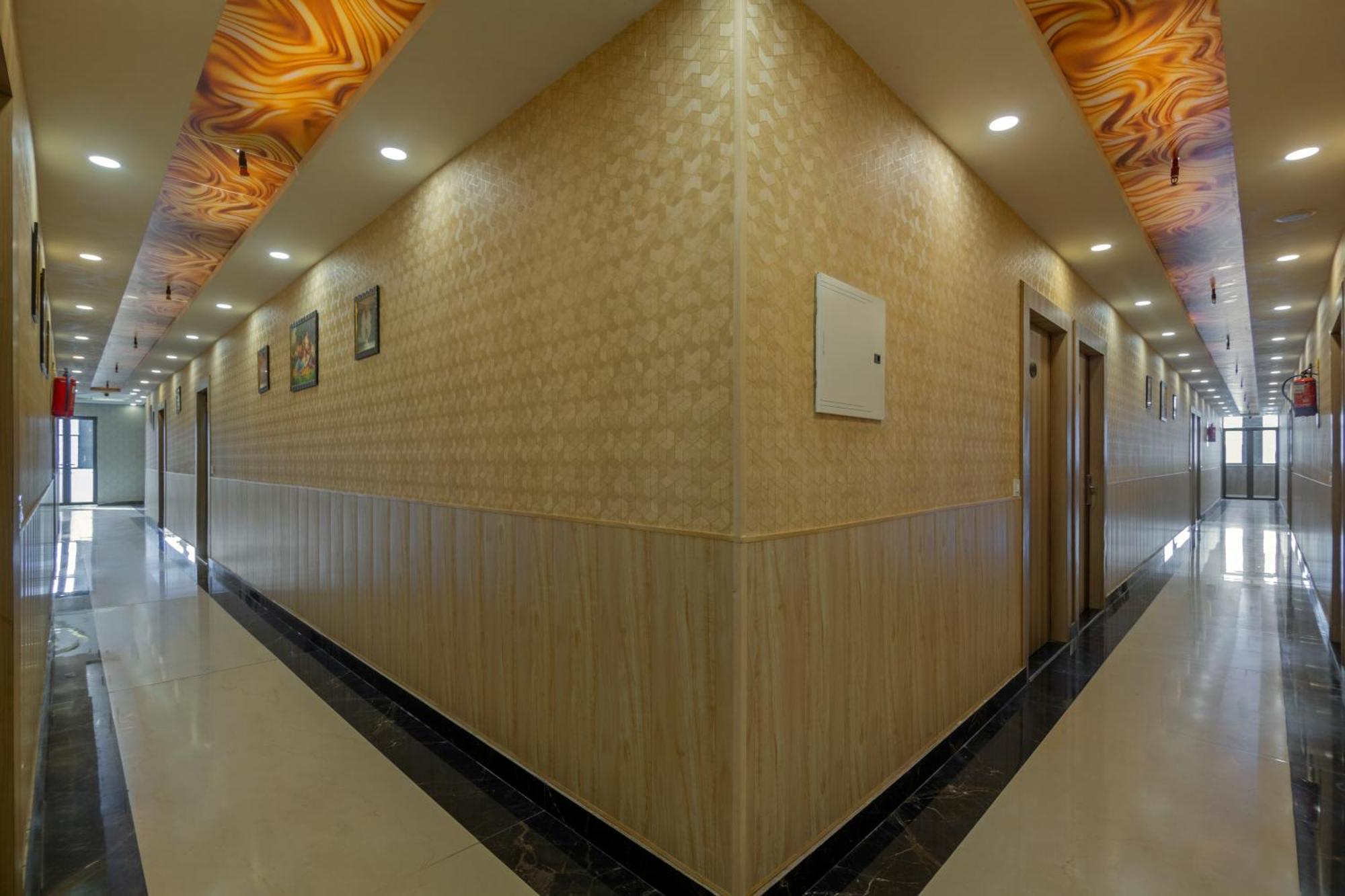 Shree Jee Hotel - Nit Faridabad Exterior foto